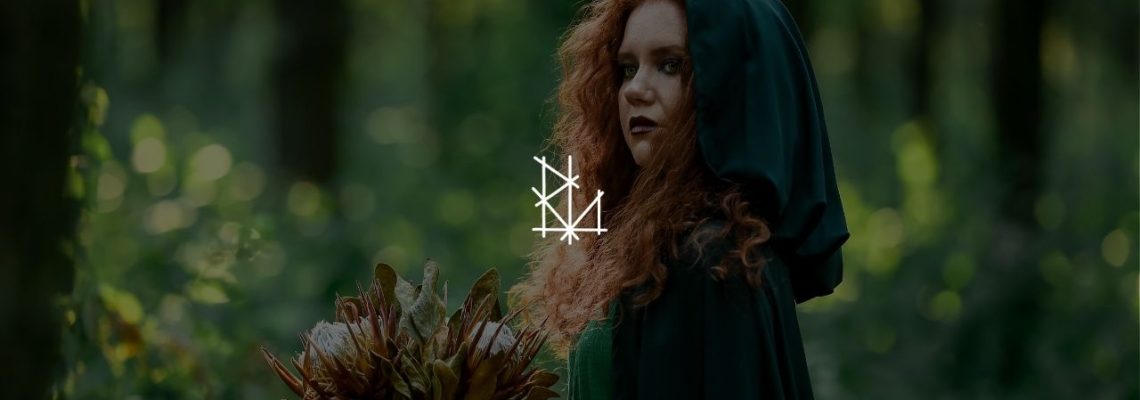 Veja o que evitar ao escrever terror: explicar demais, revelar o monstro cedo, clichês, violência sem propósito e personagens rasos. Dicas práticas para criar horror com tensão, atmosfera e impacto psicológico.
