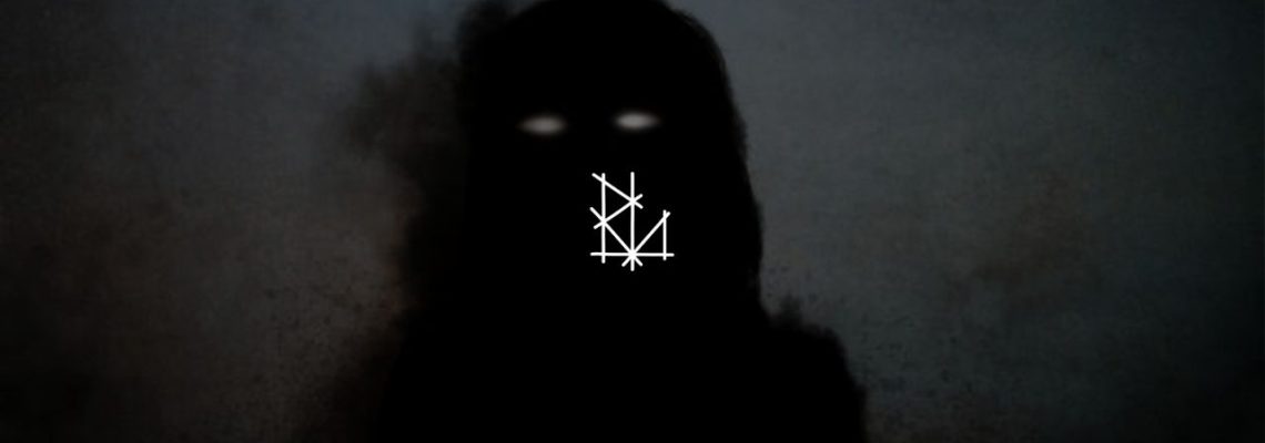 Descubra como o terror psicológico constrói medo real sem sustos fáceis, usando atmosfera, silêncio e expectativa constante.